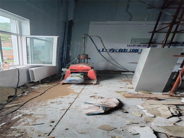 颍上地基基础下沉墙体裂缝加固注浆顶升施工